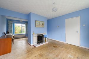 Sitting Room- click for photo gallery